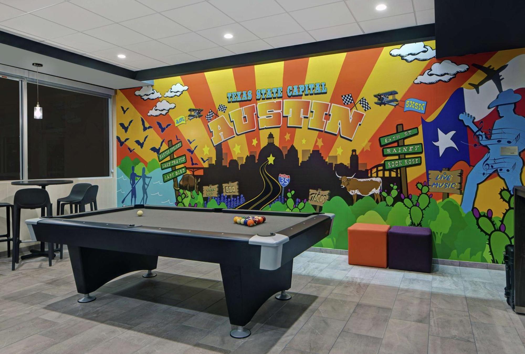 Tru By Hilton Austin Airport, Tx Hotel Екстериор снимка